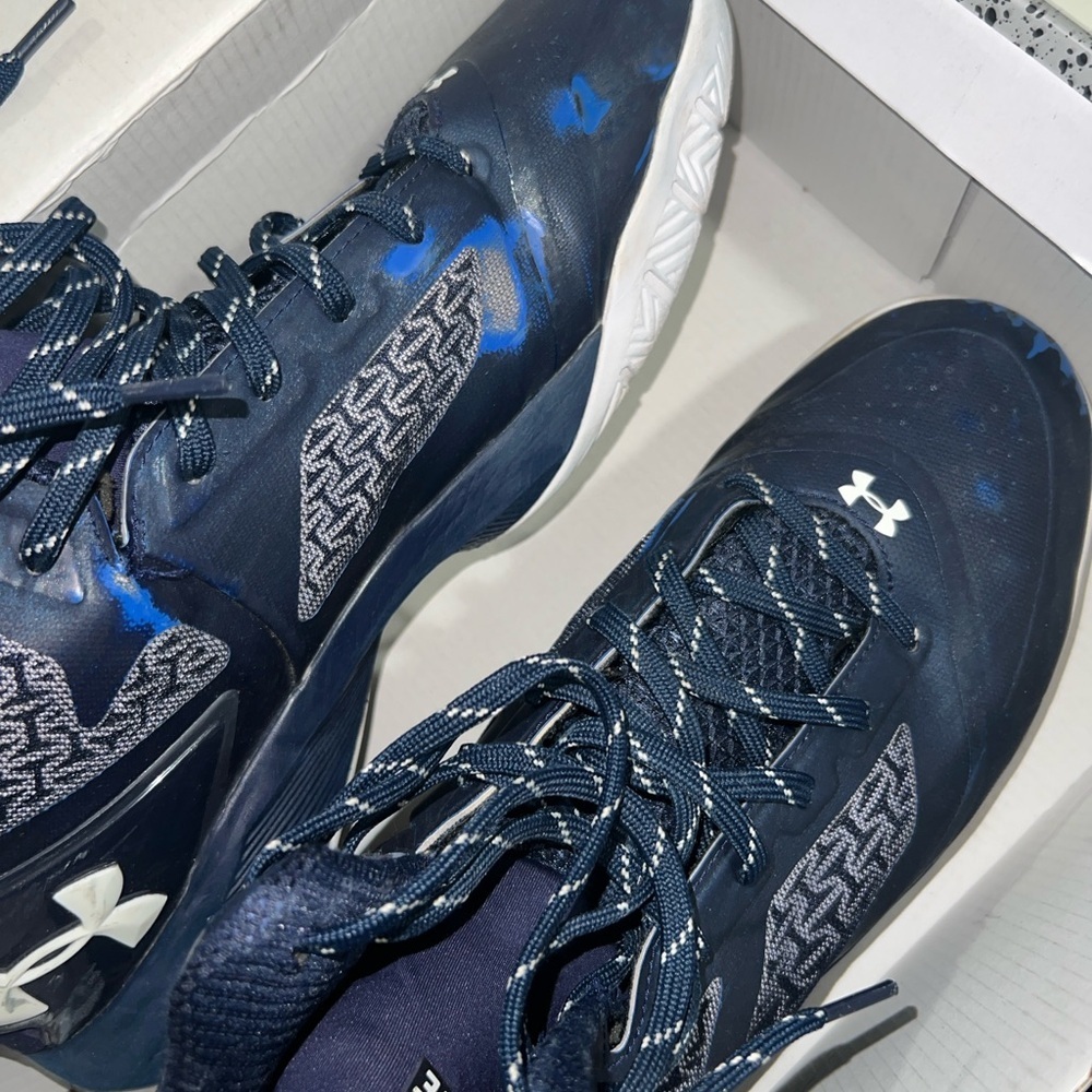 Under Armour Men's ClutchFit Drive 2 Blue Sneakers - Picture 2 of 12
